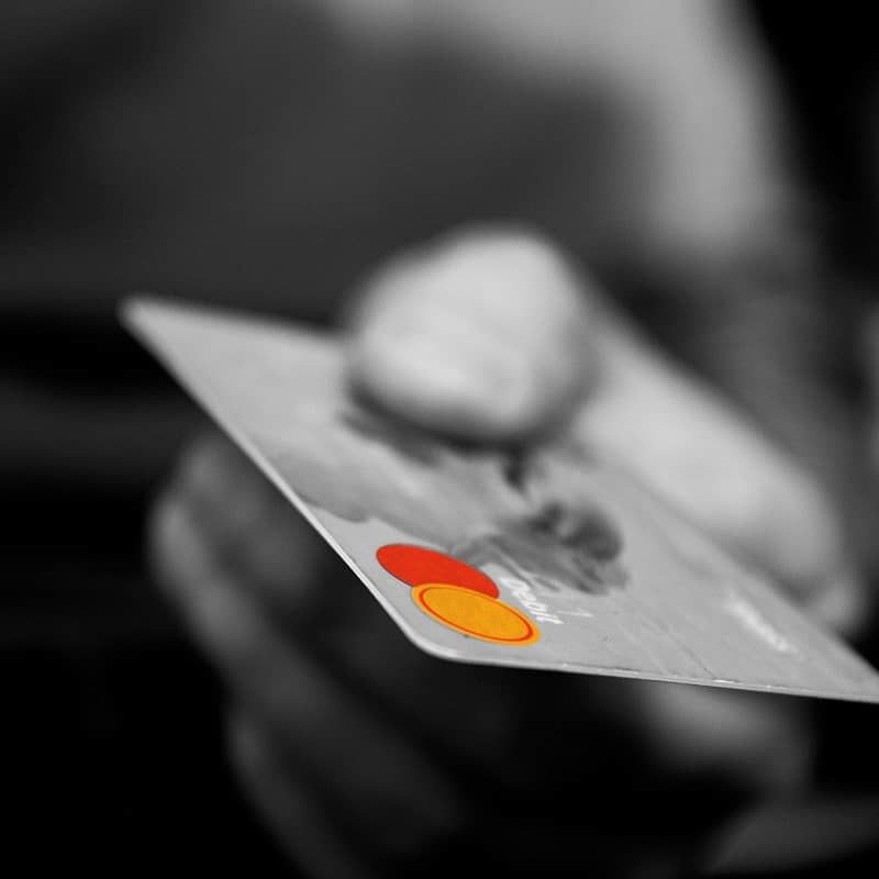 le dépôt de capital d'une société