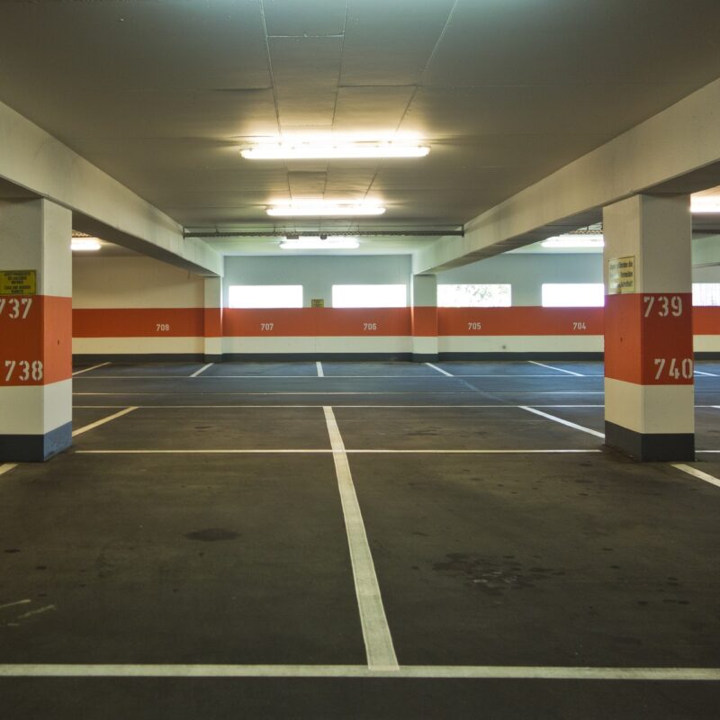 Impôt plus value immobilière vente notaire parking garage box paris